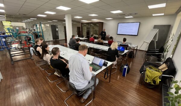 HUTIRA – BRNO passed on its experience to the participants of the Summer Gas School | HUTIRA