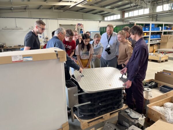 HUTIRA – BRNO passed on its experience to the participants of the Summer Gas School | HUTIRA