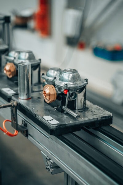 Czech household gas pressure regulators are back on the scene. HUTIRA now manufactures the most widely used B NG household gas pressure regulators | HUTIRA