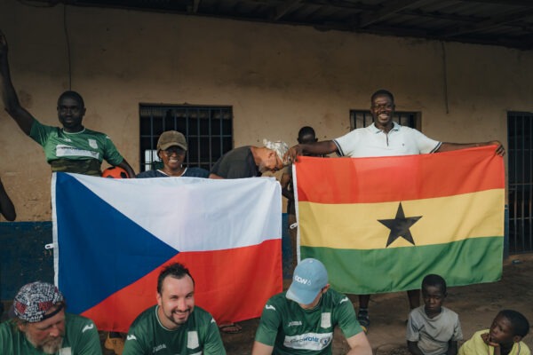 The hard work in Ghana paid off. Drinking water from the Birim River is a miracle for locals | HUTIRA