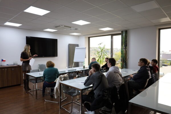 Naše společnost se dlouhodobě věnuje podpoře vzdělávání v technických oborech | HUTIRA